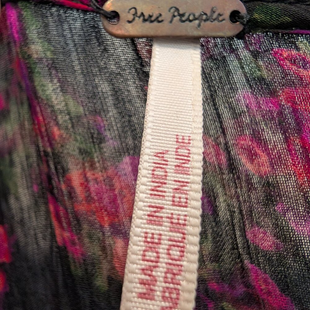 Free People Daisy Fields Floral Sheer Top / Duster Size: XS - Picture 12 of 13